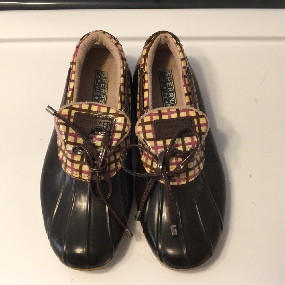 Sperry rain shoes, Brown with plaid accents, 6.5